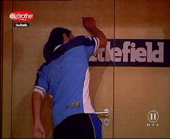 tag96-04.jpg